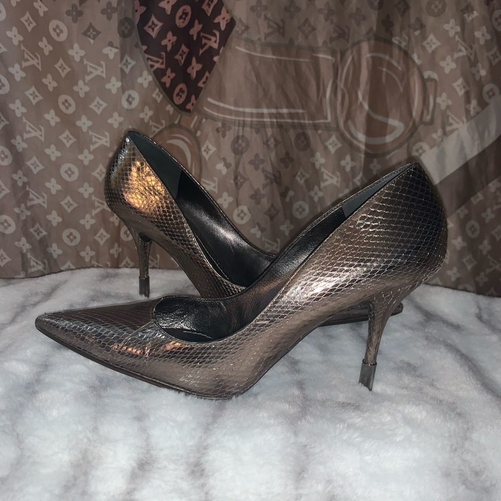 Wow Dolce & Gabbana pointed toe bronze heels 37.5